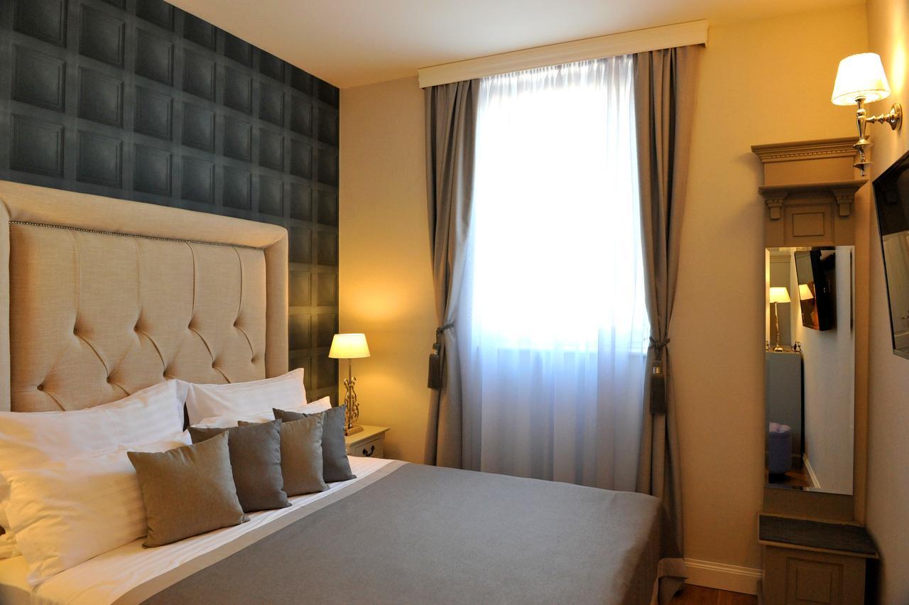 Bajamonti 5 Luxury Rooms Split Bagian luar foto